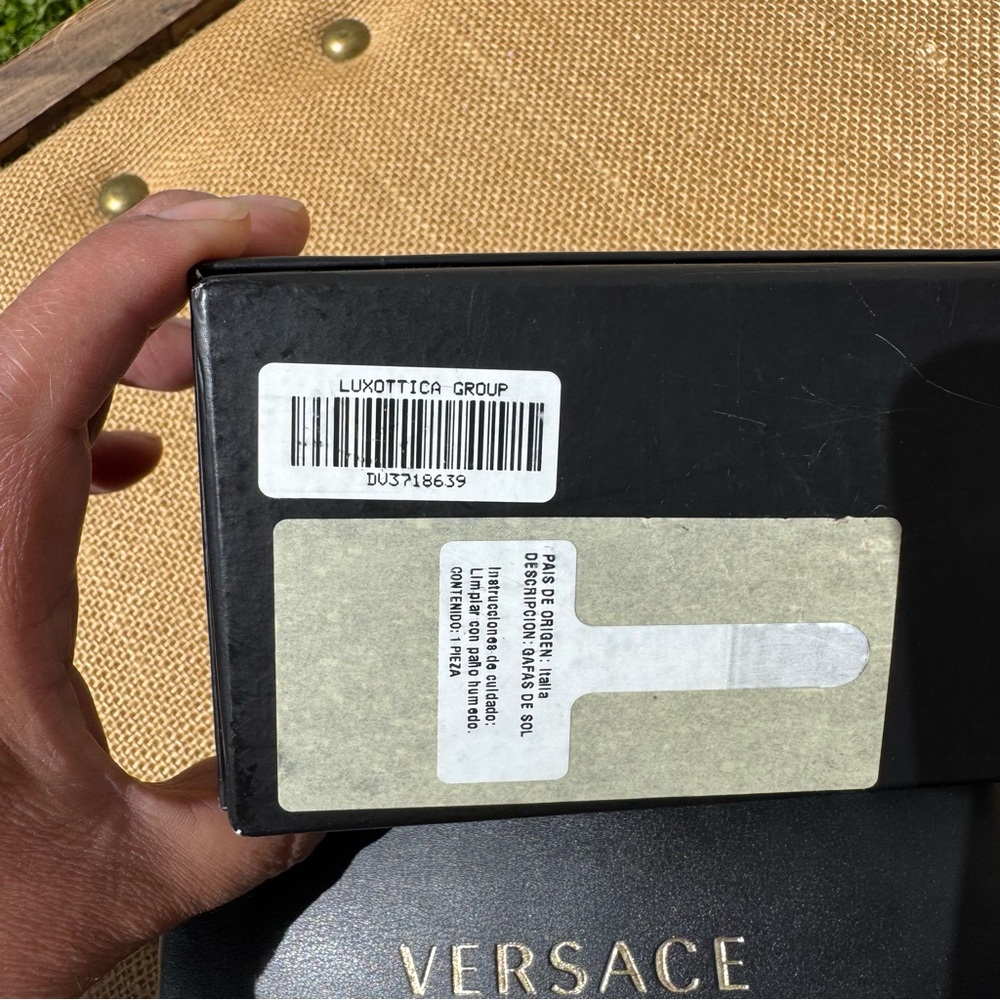 Versace Shield Sunglasses Gold Brown Medusa Italy VE 2206 - Picture 15 of 16
